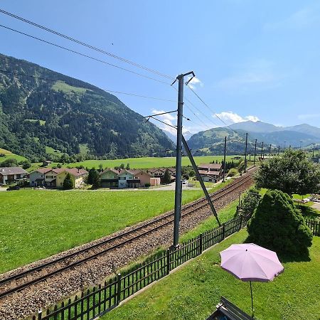 Alpine Retreat & Sauna 디센티스 외부 사진