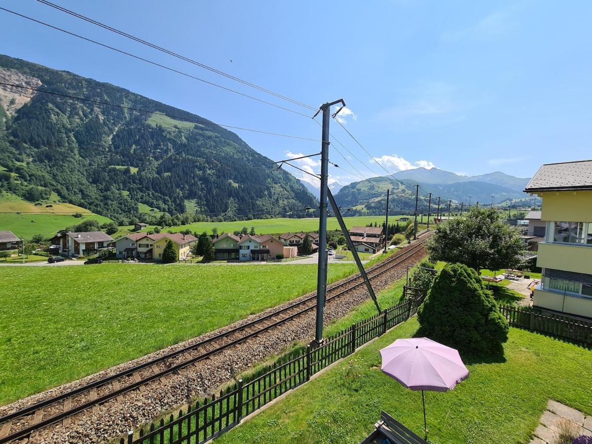 Alpine Retreat & Sauna 디센티스 외부 사진